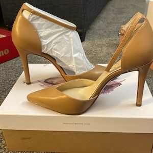 Jessica Simpson Cirrus